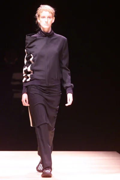Look 2